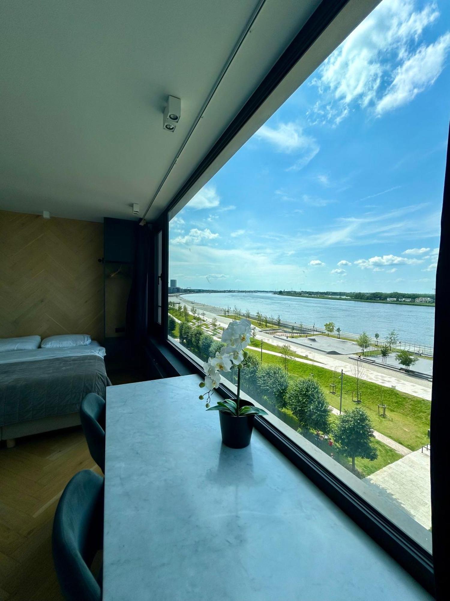 Kaai11 - Lofts & Suites With A View Antwerpia Zewnętrze zdjęcie